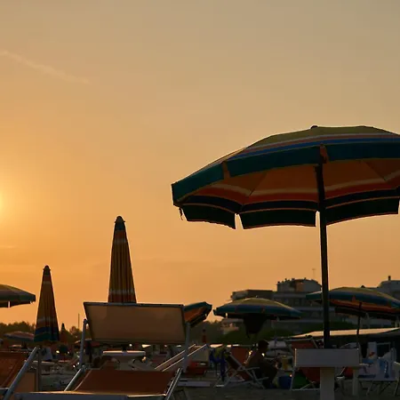Apartment Flat With Parking Only 100m From The Bibione