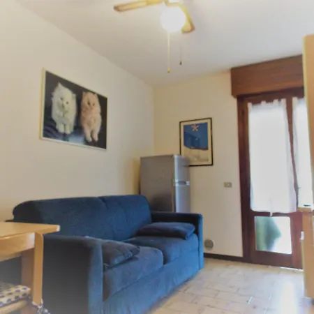 Flat With Parking Only 100m From The ビビオーネ
